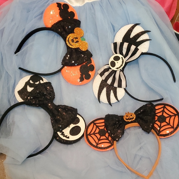 4 Mouse Esrs Halloween Themed Kids Costume Headbands - Picture 1 of 8